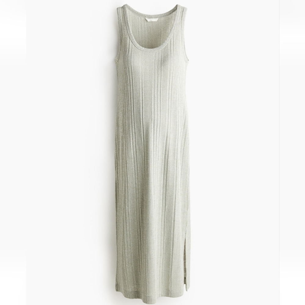 Elegant Sleeveless Gray Dress